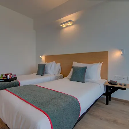De Pacific Suite Near Delhi Airport